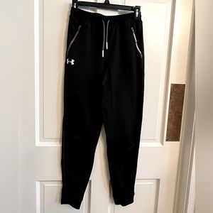 Boys' UA Pennant Tapered Pants size Youth Large